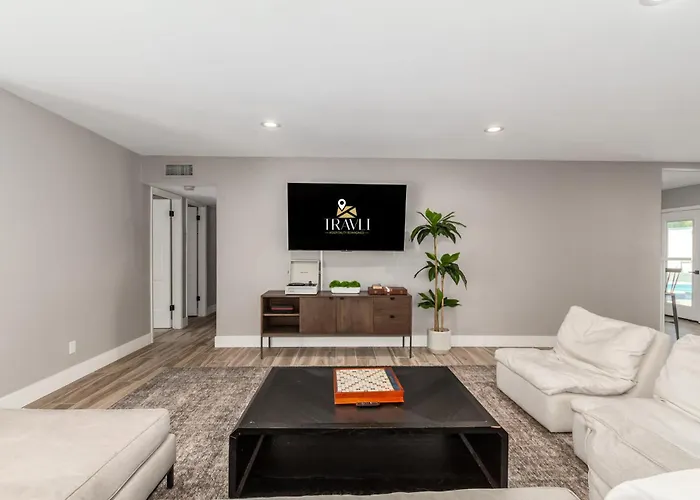 The Agave Family Oasis-modern 5br-pool-bar *